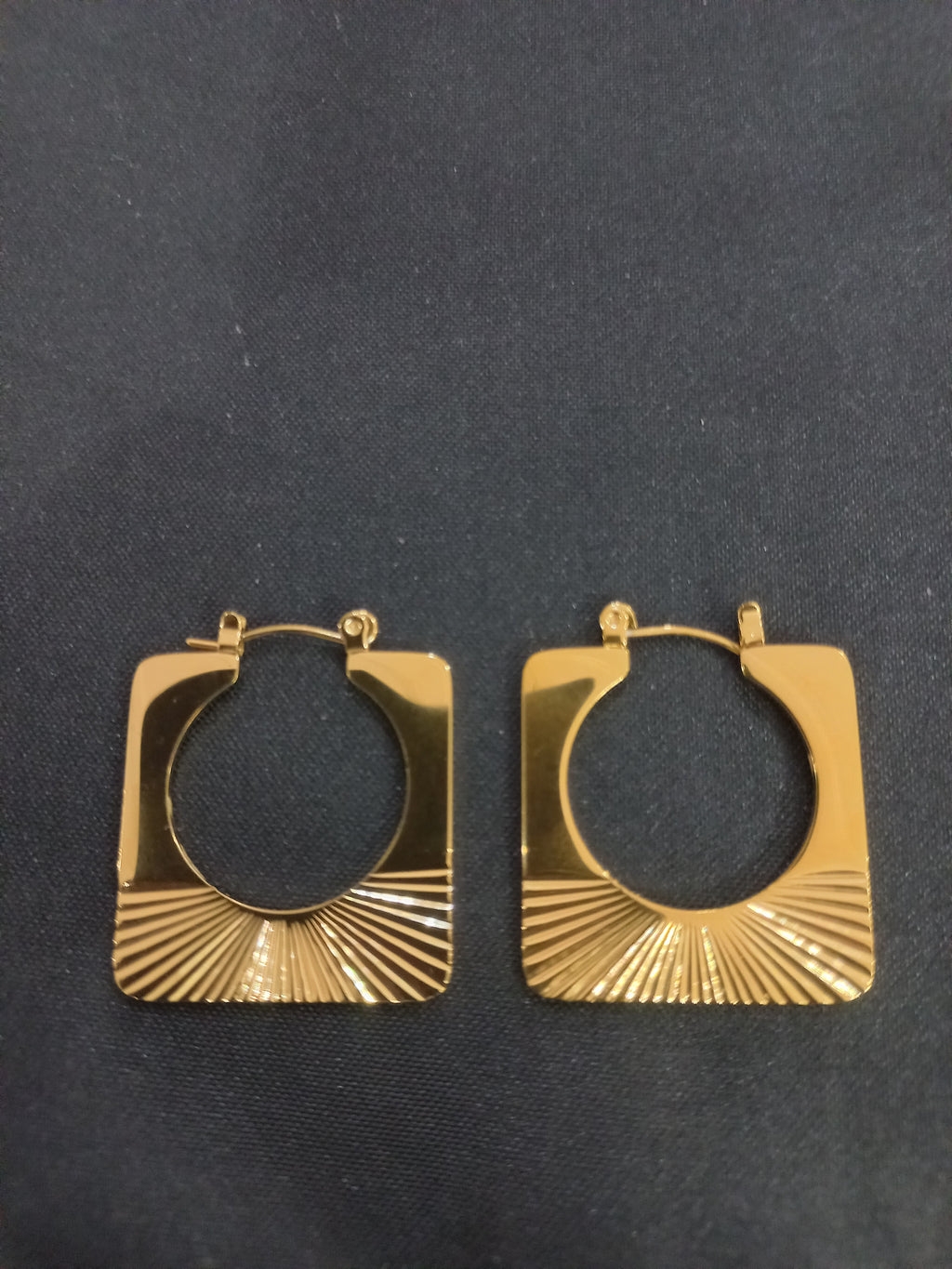 Square Hoop With Design