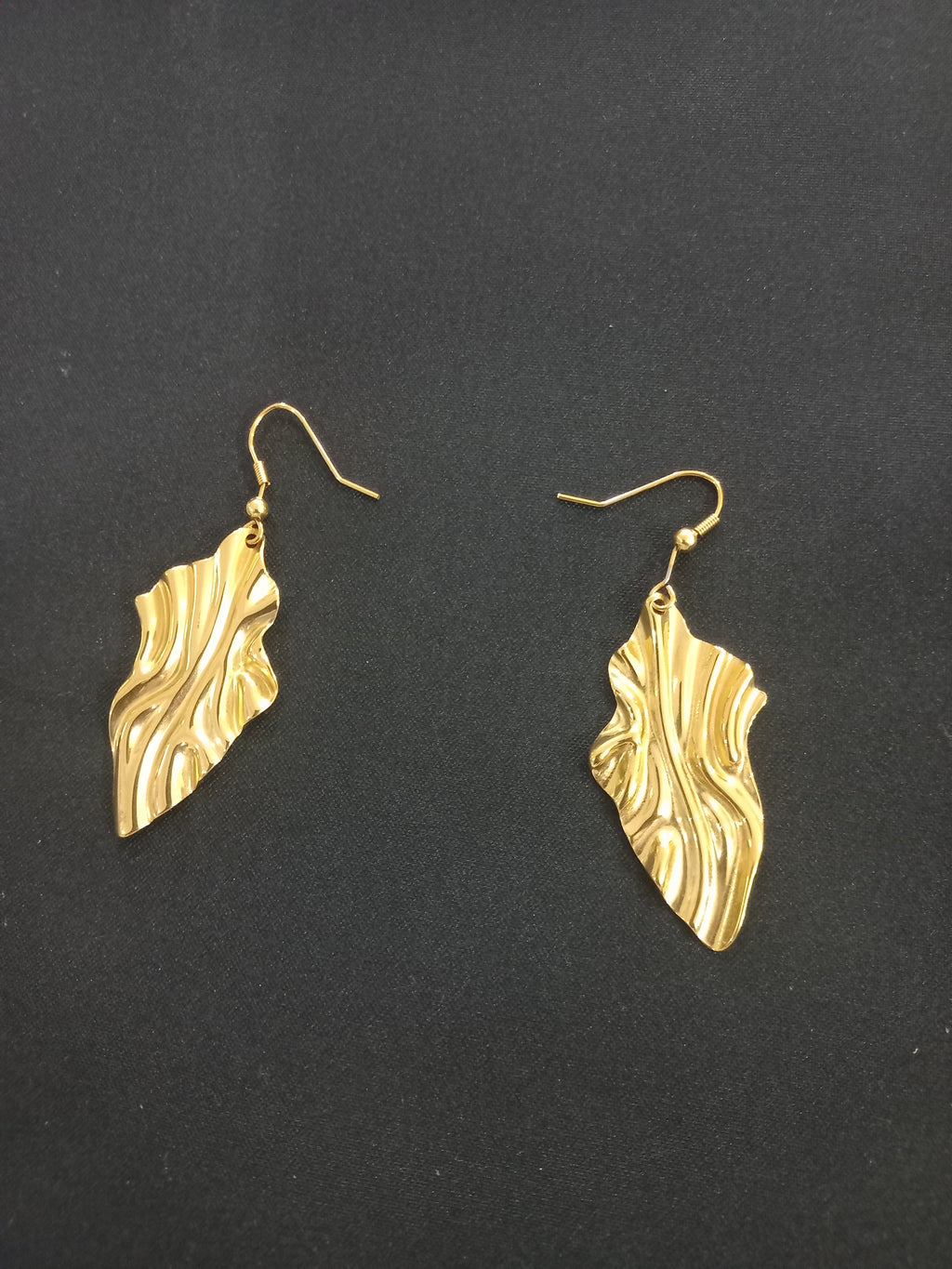 Crunpled Hanging Earring